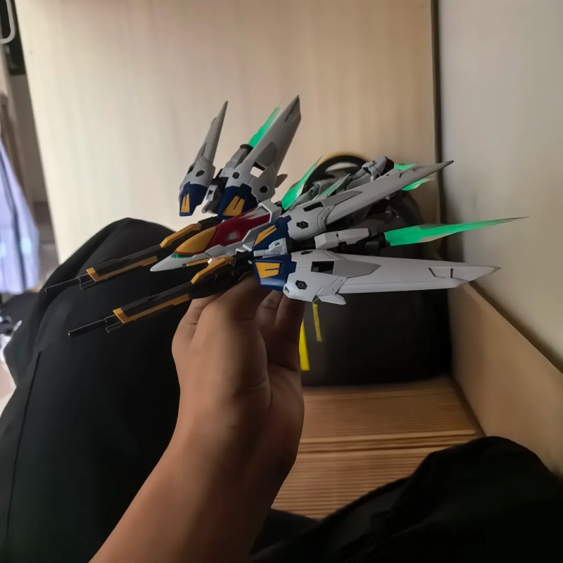 Model Kit Wing Zero - Figura de Ação JINMA Modelo RG